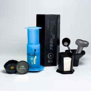 Camping-Kaffeemaschine mit frisch gemahlenem Kaffee
